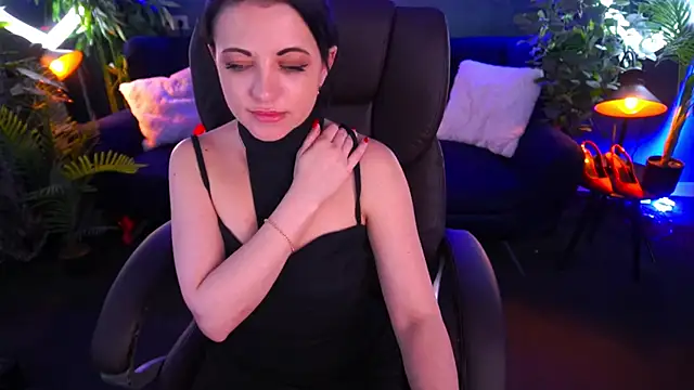 Snapshot of Dafni_Monn chatting on March 11, 9:34 am Dafni Monn online show from March 11, 9:34 am