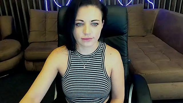 Snapshot of Dafni_Monn chatting on September 23, 5:54 am Dafni Monn online show from September 23, 5:54 am