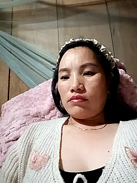 yu--yo online show from February 17, 11:22 pm