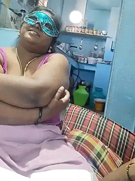 Snapshot of divyasree1431 chatting on February 9, 9:57 am divyasree1431 online show from February 9, 9:57 am