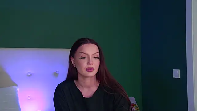 AlexaBrightt online show from January 18, 9:29 pm