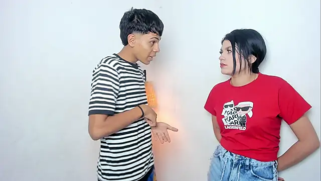 Skinnyfucked online show from April 14, 12:16 am