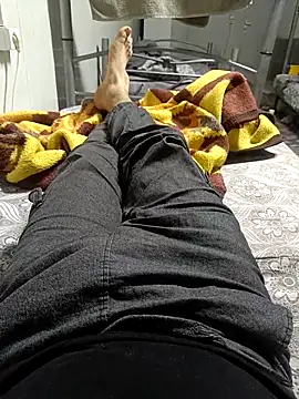 berk denizz 32 online show from January 11, 11:04 am