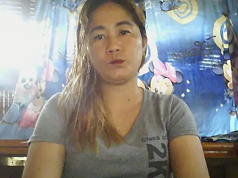 lovelyxxx88 online show from February 15, 6:32 am