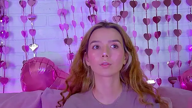 VanessaVienne online show from February 15, 4:25 pm