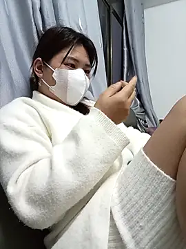 Snapshot of Minaa2x chatting on March 3, 4:57 pm Minaa2x online show from March 3, 4:57 pm