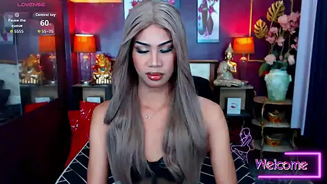 SEDUCTIVExDEMI online show from March 1, 3:19 am