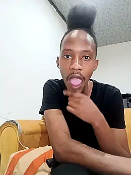 Snapshot of Winterslender chatting on February 25, 6:50 pm Winterslender online show from February 25, 6:50 pm