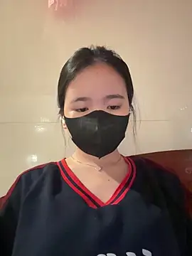 Gwen879 online show from April 16, 12:33 am