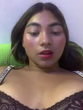 Snapshot of GeorgiandCoi chatting on May 3, 6:36 pm GeorgiandCoi online show from May 3, 6:36 pm