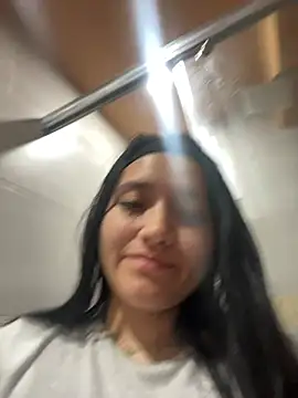 Veronica Wins  online show from February 14, 6:48 pm