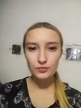 Olivia Kis online show from January 8, 9:50 pm