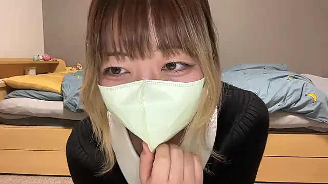 Snapshot of koko_xoxo chatting on March 3, 1:50 pm koko xoxo online show from March 3, 1:50 pm