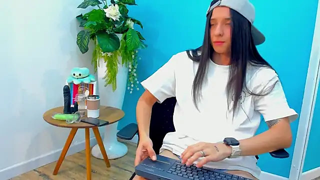 ViictoriiaSaenz online show from March 2, 5:08 am