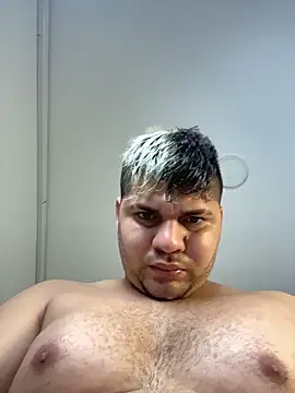 uncontrolled fire online show from April 10, 9:30 pm