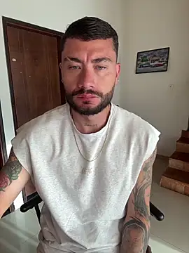 FrancoRossi  online show from February 17, 12:23 pm