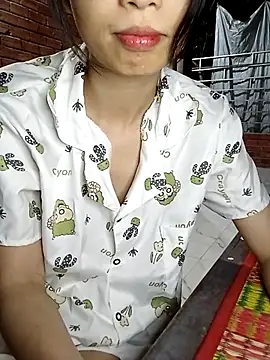 Chammy720 online show from April 15, 12:56 pm