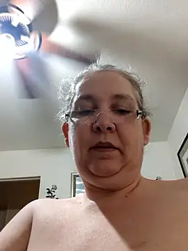 wetMoneybags online show from January 14, 4:01 pm