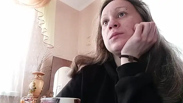 Norma Wall online show from February 2, 7:40 am