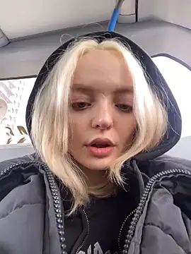 aka Blonde online show from April 16, 6:47 am