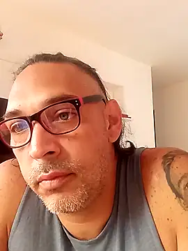 Snapshot of Big_vittollo chatting on February 10, 12:53 pm Big vittollo online show from February 10, 12:53 pm