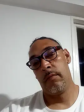 Snapshot of Big_vittollo chatting on February 16, 4:52 am Big vittollo online show from February 16, 4:52 am