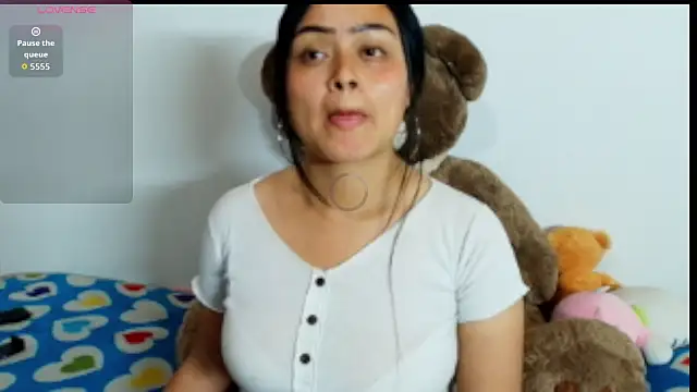 gabriela grace1 online show from April 7, 2:01 am