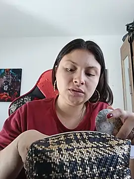 yessica gomez01 online show from May 23, 12:09 pm