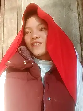 Snapshot of jjennyyy chatting on February 5, 8:08 am jjennyyy online show from February 5, 8:08 am