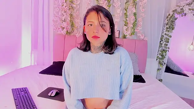 nicky bonny18 online show from January 14, 12:33 pm