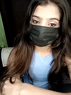 hotyjiyaaaa online show from February 14, 4:26 pm