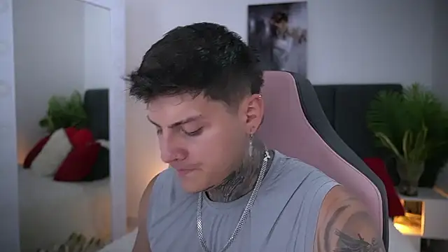 goldenatlasX online show from February 5, 10:03 pm