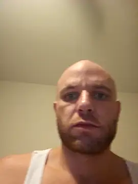 FrankieFuckMe online show from April 2, 1:47 am