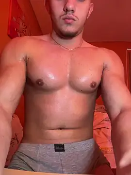 Snapshot of Airon2244 chatting on January 11, 9:03 am Airon2244 online show from January 11, 9:03 am