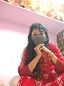 Priyaji7575 online show from January 13, 1:05 pm