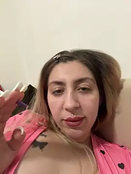 dalia0710 online show from January 31, 9:57 pm