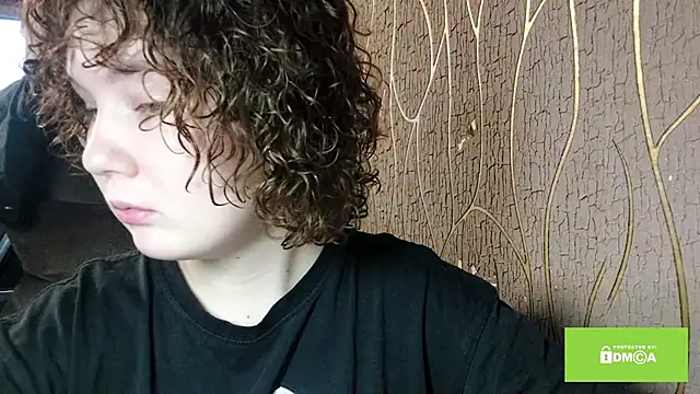 sewsewsewe online show from March 1, 9:39 pm