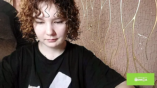 sewsewsewe online show from March 3, 9:42 pm