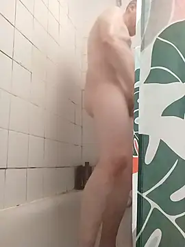 Hertsguy1984 online show from April 15, 11:16 pm