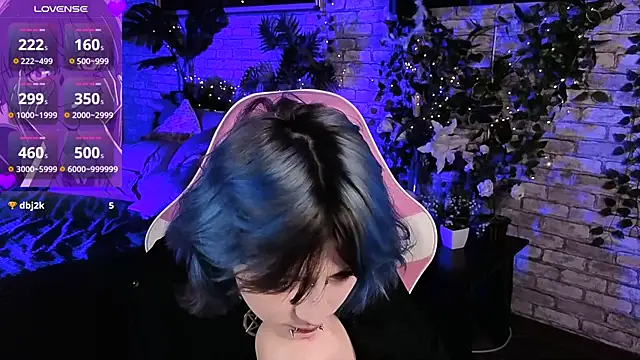 Ashley Veil online show from March 10, 8:36 pm