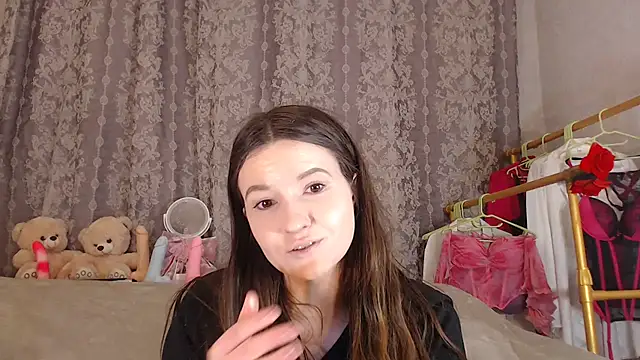 RileySteeele online show from February 7, 3:38 pm