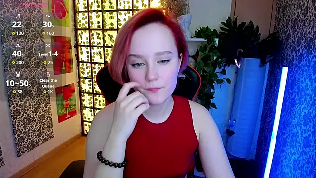 Ellie Heavenly online show from April 9, 8:53 am