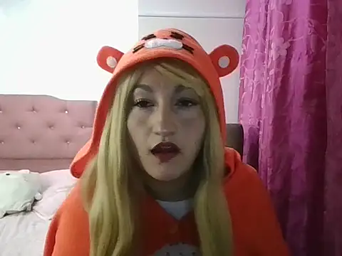 Snapshot of Natashasex3x chatting on February 8, 2:48 am Natashasex3x online show from February 8, 2:48 am