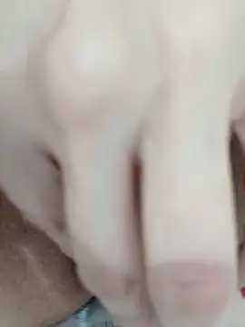 Maya-Parllo online show from April 1, 8:06 pm