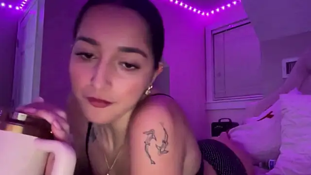 TheJazzyRae online show from January 13, 3:45 am