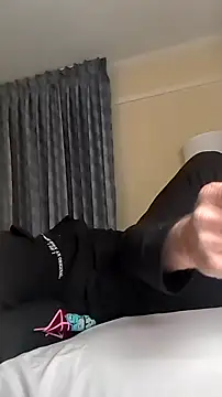 sterng6969 online show from February 7, 3:43 am