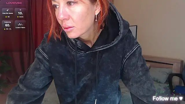 Snapshot of FireWater6 chatting on February 27, 5:40 am FireWater6 online show from February 27, 5:40 am