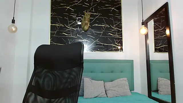 MarcusLux  online show from January 14, 1:28 pm