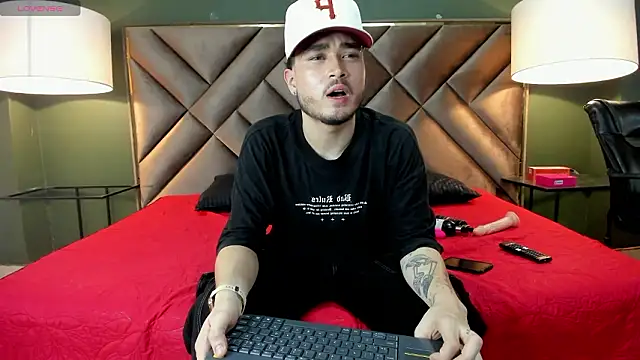 Salvattore Muller online show from March 19, 10:36 pm