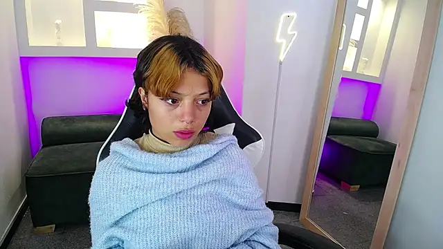 melodyy as online show from April 20, 12:19 pm